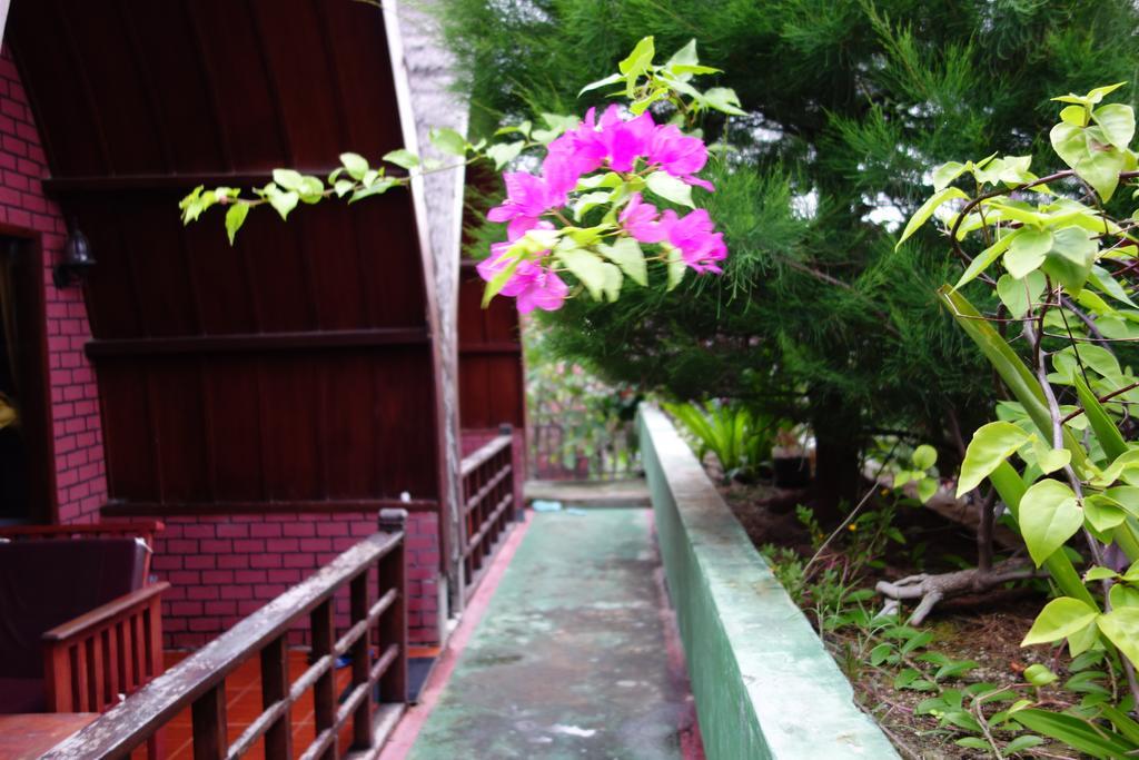 Banana Leaf Bungalow Gili Trawangan Exterior foto